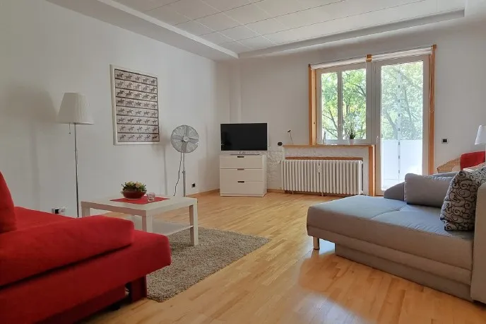 Stilvolles 1-Zimmer-Apartment mit Balkon in Berlin-Westend — photo 1
